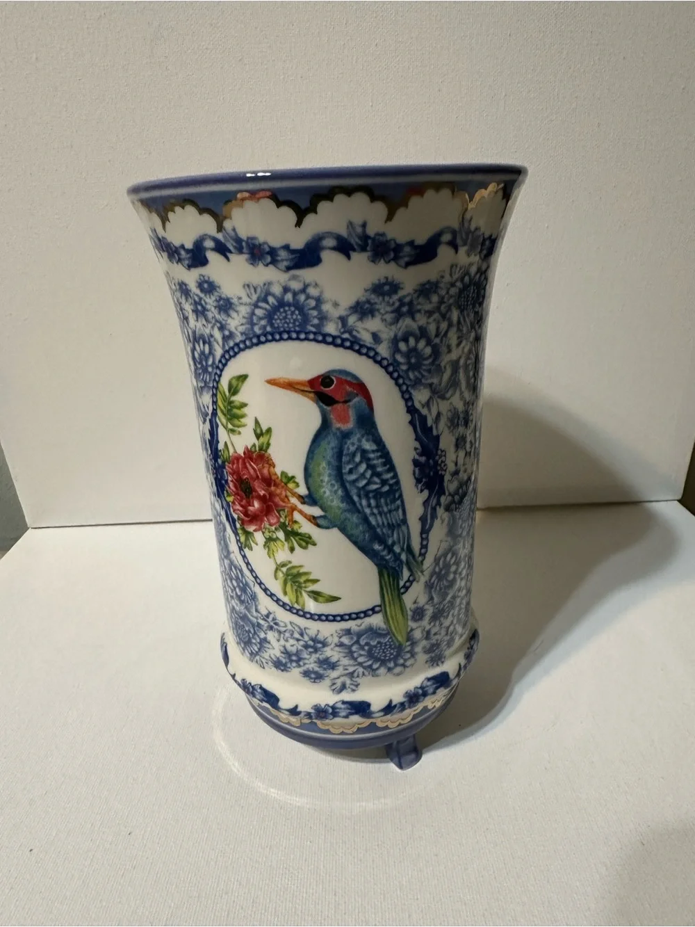 Anthropologie Lou Rota Mother Nature Blue/White Woodpecker Rose Pedestal Vase